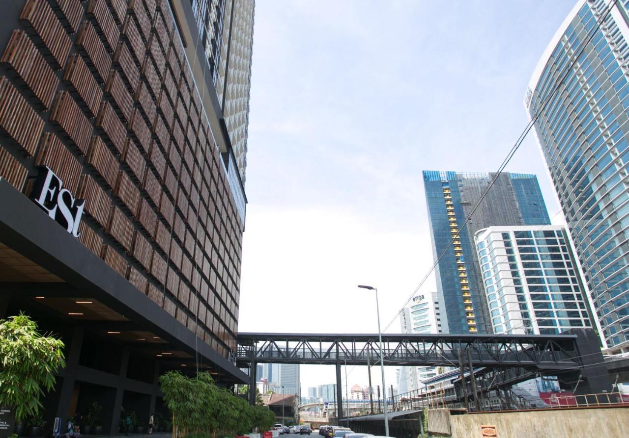 KL Sentral, EST Bangsar by SkyLimit Suites Kuala Lumpur Bagian luar foto