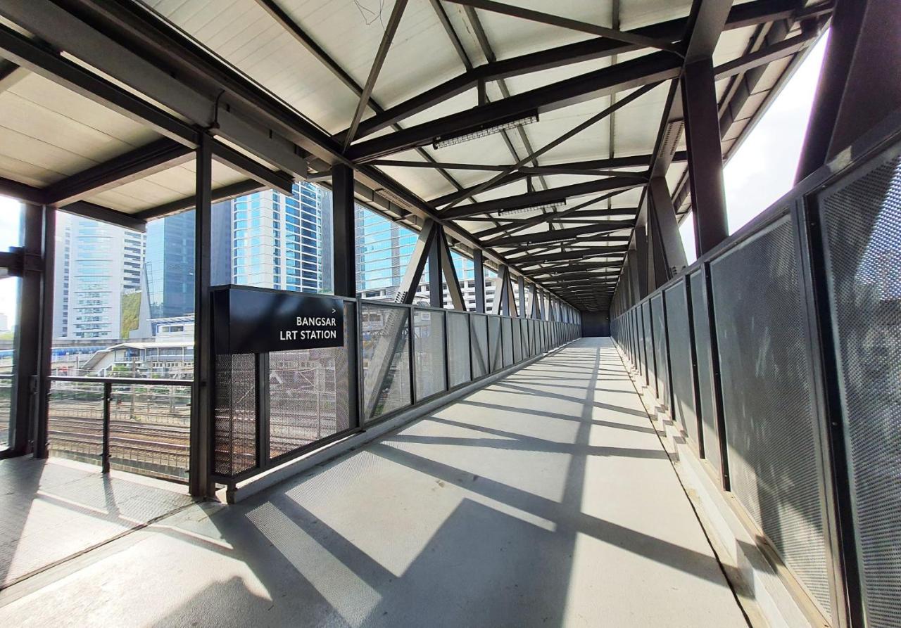 KL Sentral, EST Bangsar by SkyLimit Suites Kuala Lumpur Bagian luar foto