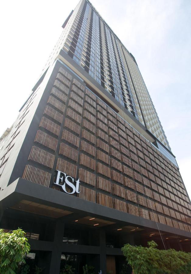 KL Sentral, EST Bangsar by SkyLimit Suites Kuala Lumpur Bagian luar foto